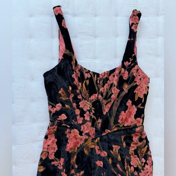 House of CB London Lexi Black and Floral Devore Velvet Corset Midi Dress - Picture 7 of 10